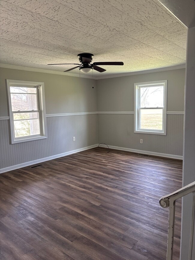 Foto del edificio - 159 Ervin Ln