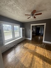 Building Photo - 12602 Locke Ave