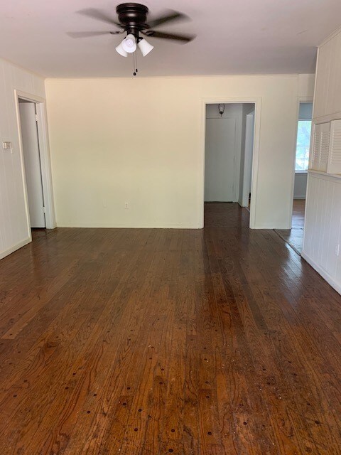 Building Photo - Single Family Home