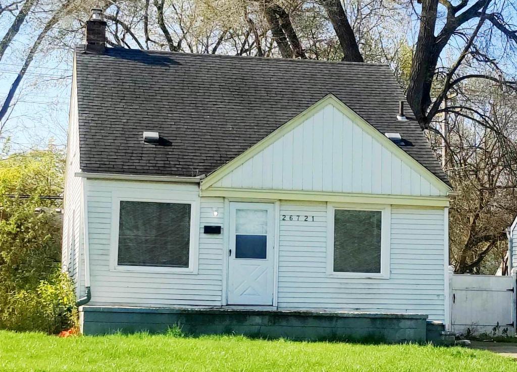 26721 Carlysle St, Inkster, MI 48141 House Rental in Inkster, MI
