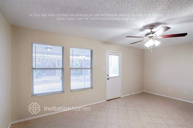 Foto del edificio - 4604 Bellcrest Dr