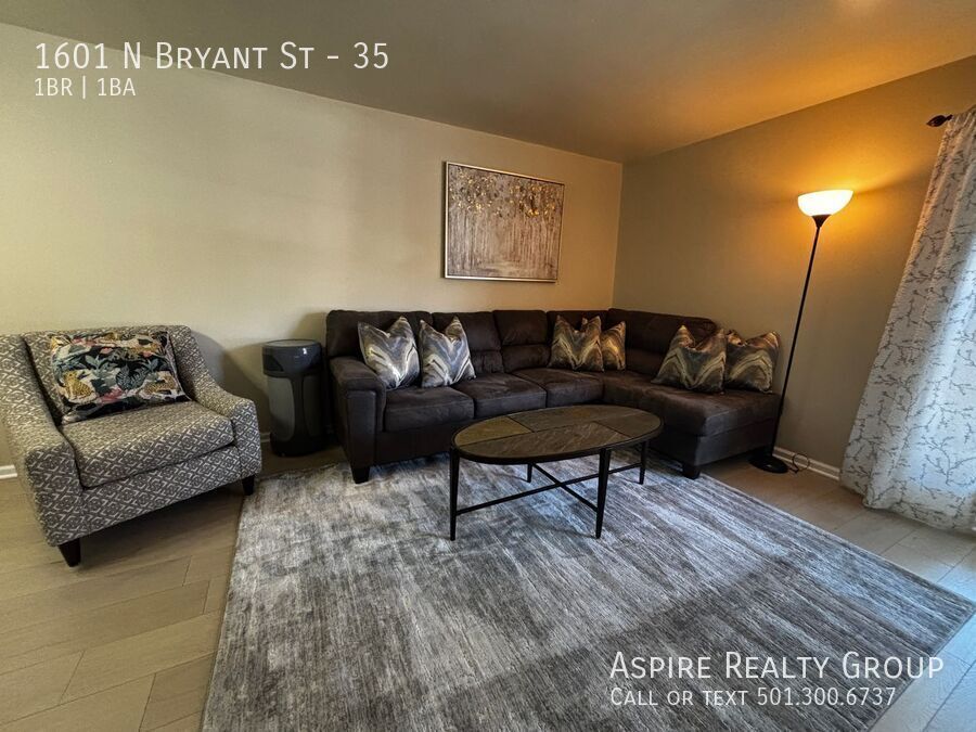 Primary Photo - 1601 N Bryant St