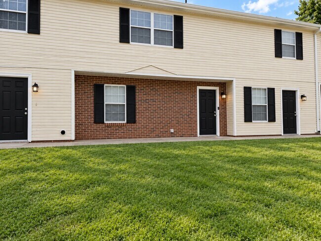 Foto del edificio - 9128 Cedarpark Ln NW