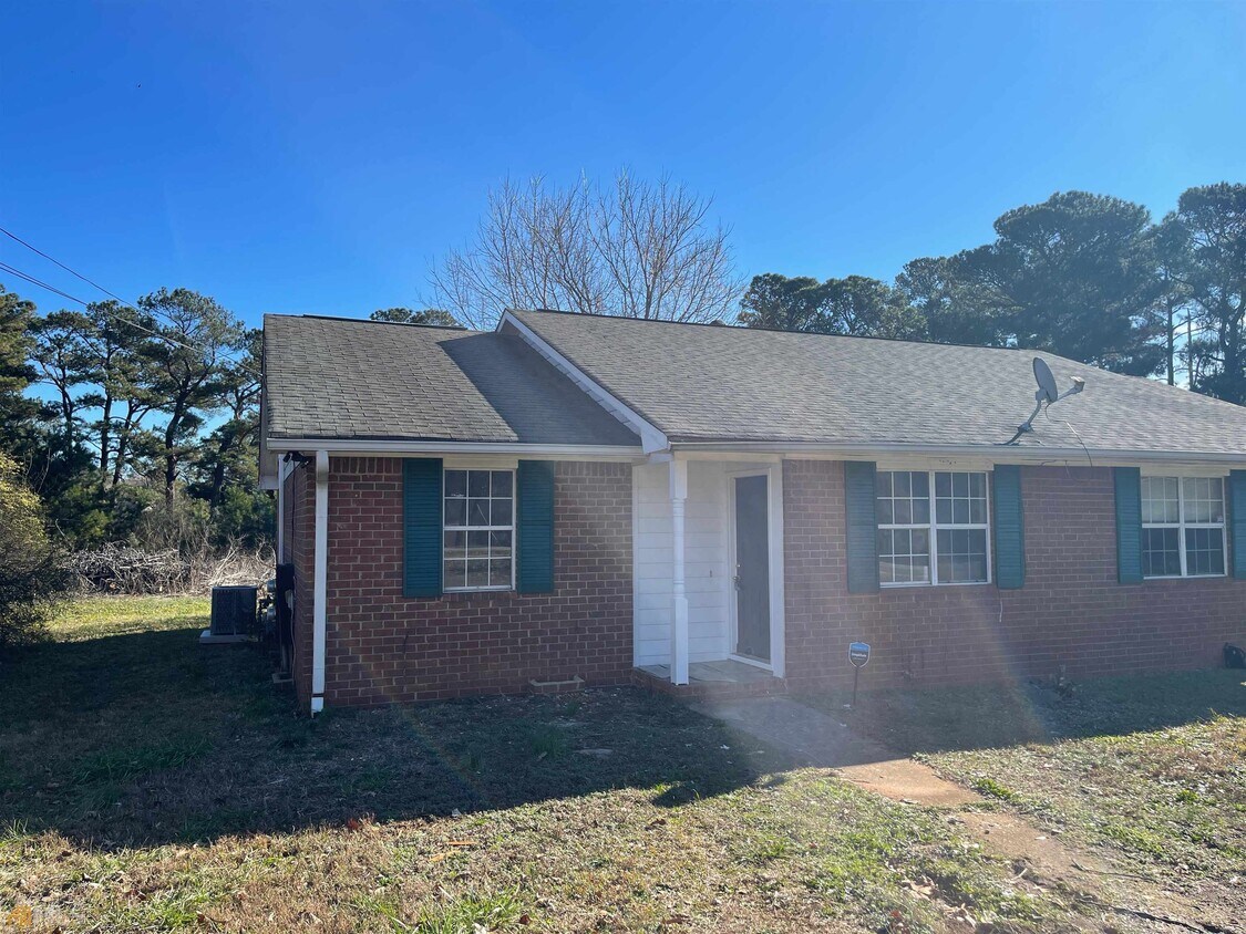 Primary Photo - 5776 Trammell Rd