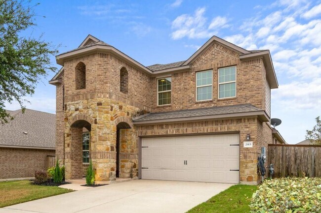 Building Photo - 2915 Bluffstone Dr