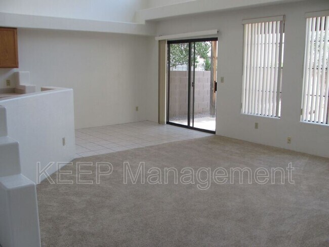Building Photo - 4355 N Rillito Creek Pl