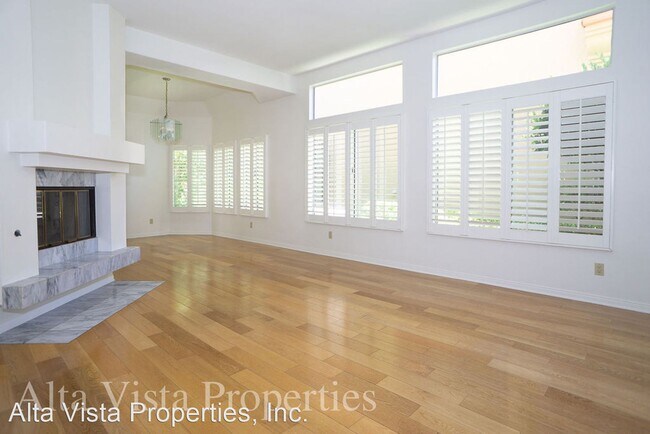 Foto del edificio - 3 br, 2.5 bath House - 5736 Caminito Pulsera