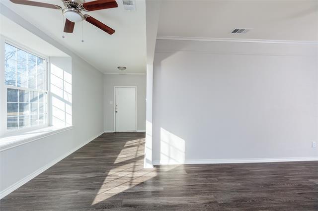 Building Photo - 5700 Pershing Ave