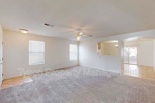 Foto del edificio - 7315 Quartzite Ave NW