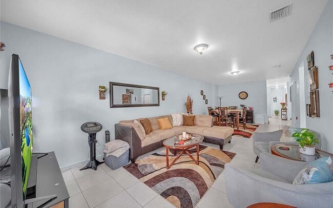 Photo - 7567 N Augusta Dr House