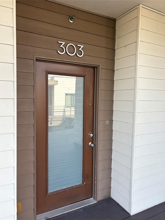 Building Photo - 1512 Forest Trail