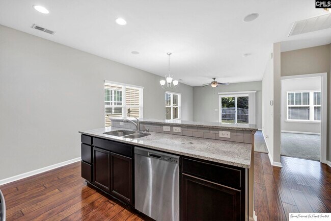 Building Photo - 768 Helmsman Ln