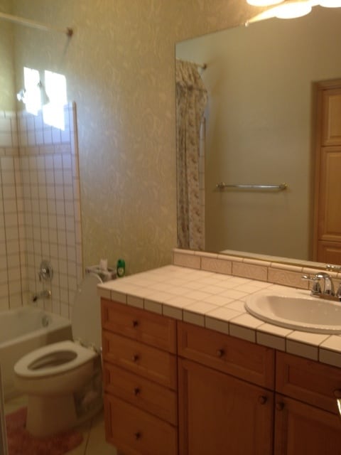 Building Photo - Fantastic Former Model Home in a 55+ El Do...