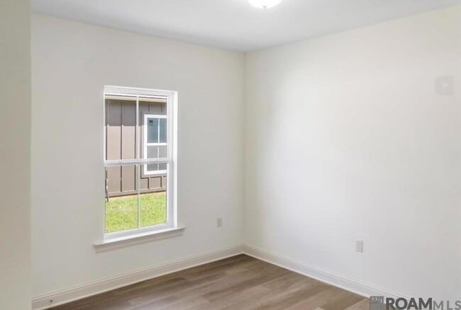 Foto del edificio - 6908 Goya Ave