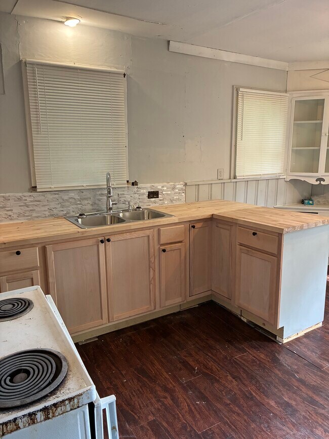 Foto del edificio - 3416 Downing St