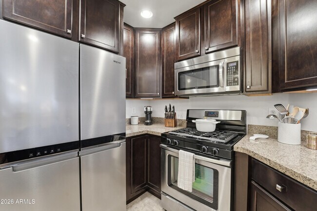 Foto del edificio - 5350 E Deer Valley Dr