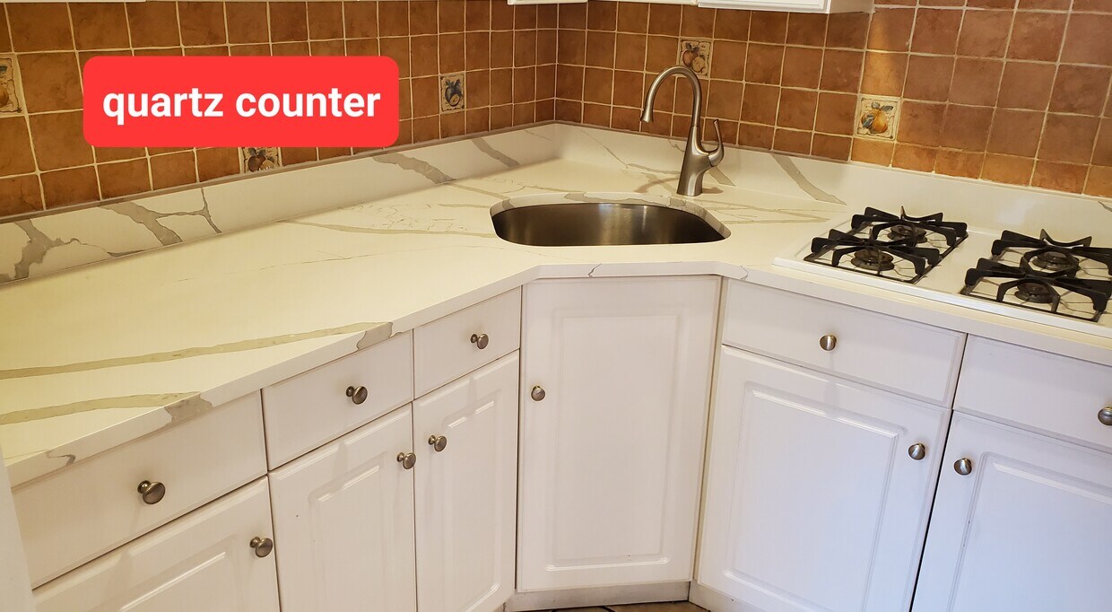 Kitchen - 6806 Eliot Ave