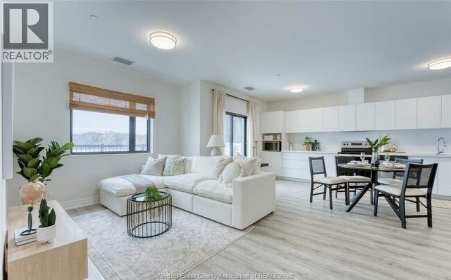 Building Photo - 7333 Meo Blvd