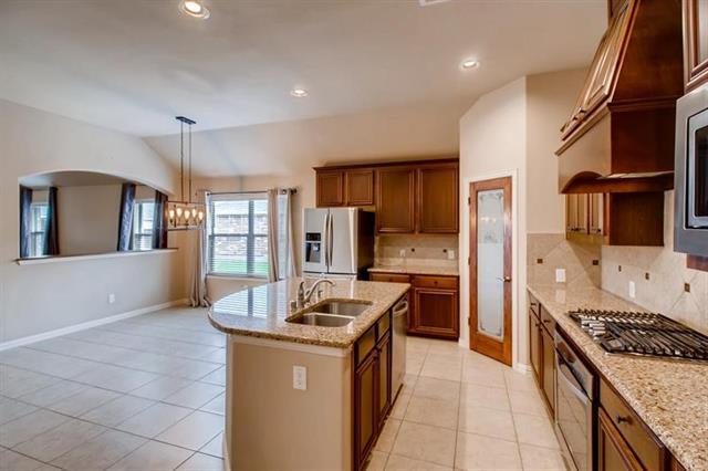 Building Photo - 1513 Martin Creek Dr