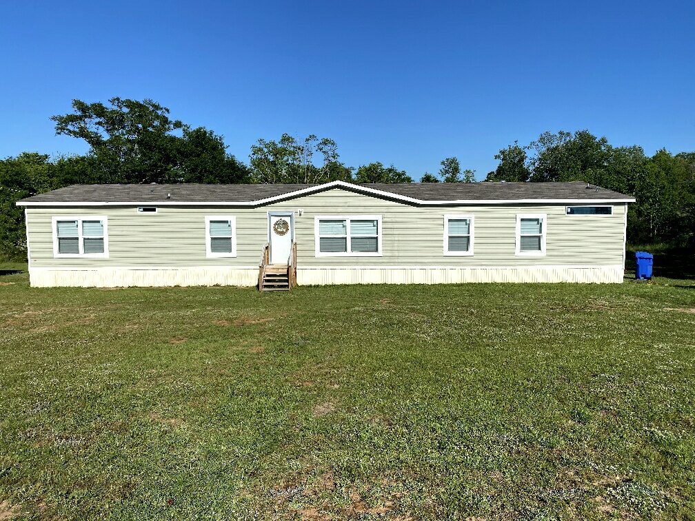 4646 Co Rd 625, Enterprise, AL 36330 House for Rent in Enterprise, AL