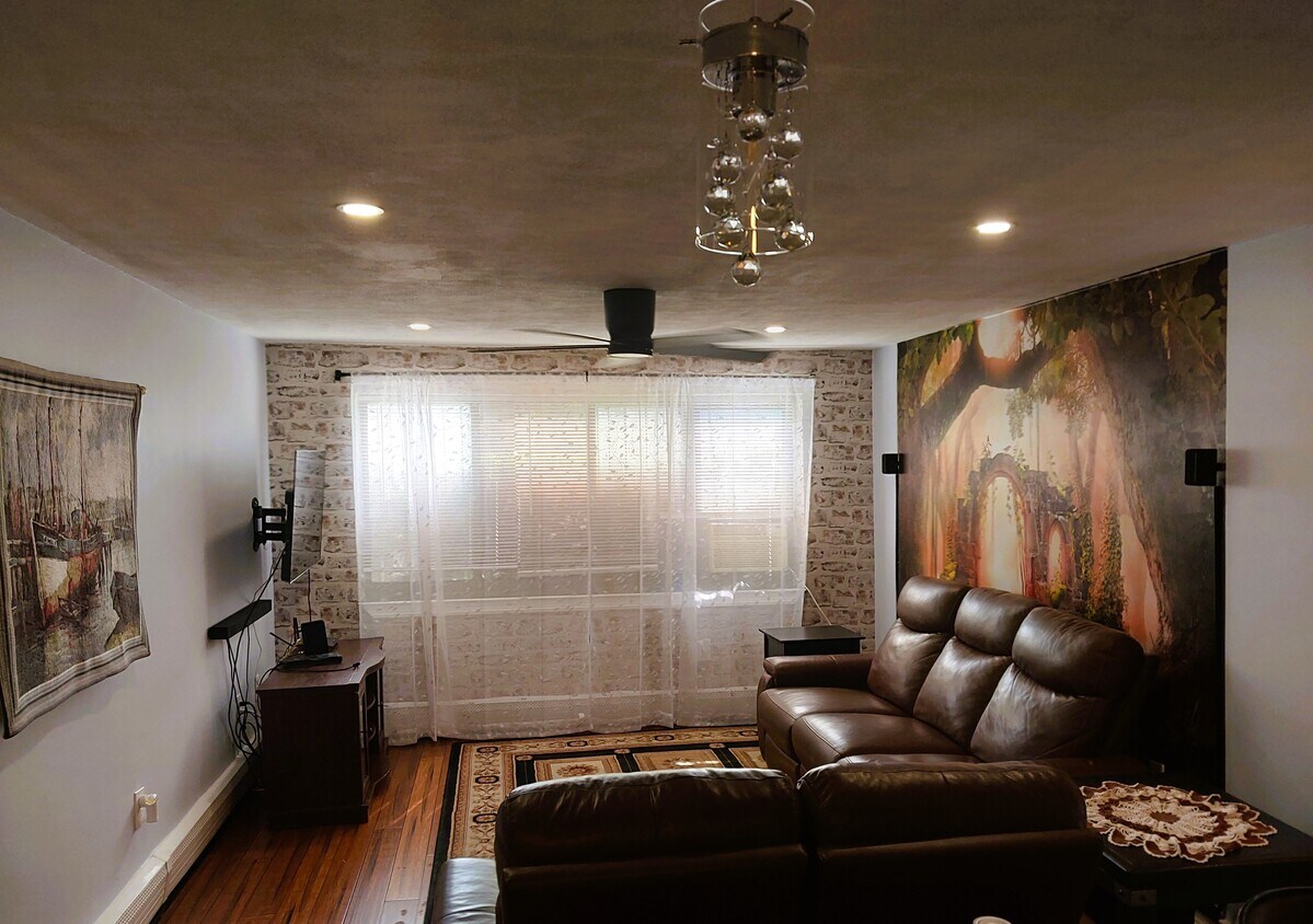 Foto principal - 2192 Massachusetts Ave