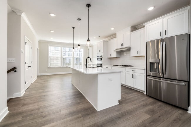 Building Photo - Abode at Reids Cove