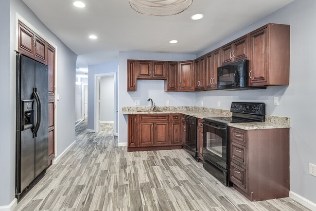 Foto del edificio - 1732 1st St NW