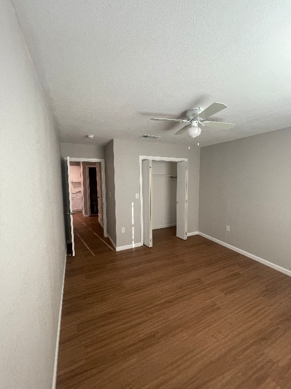 Foto del edificio - 315 N Merrill Ave