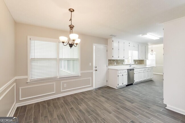 Foto del edificio - 1080 Plantation Blvd SE