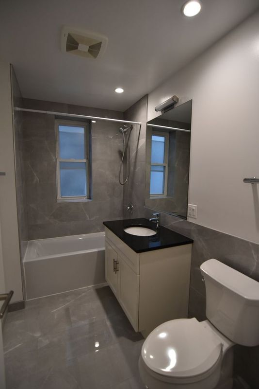 Foto del edificio - 3232 N Clark St