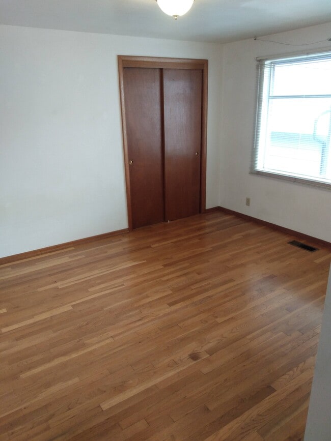 Foto del edificio - 915 NW 56th St