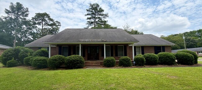 Foto del edificio - Fabulous Home Near Alice Drive!