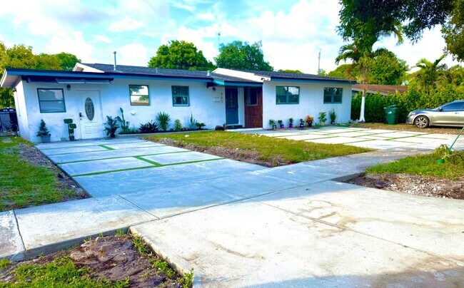 Foto del edificio - 961 NW 200th St