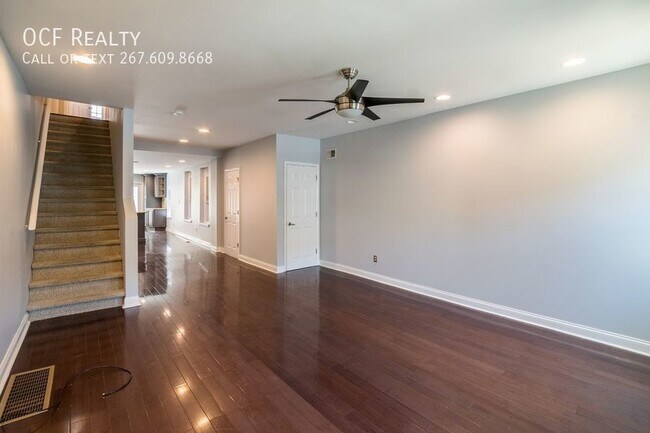 Foto del edificio - Spacious 2 bedroom, 2.5 bath home in Point...