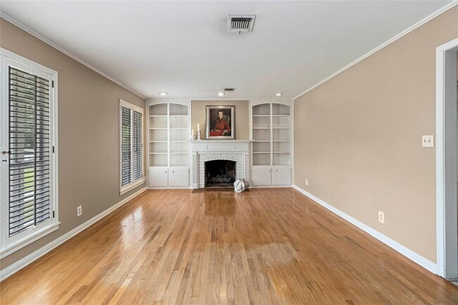 Foto del edificio - 730 N Sarah Jo St