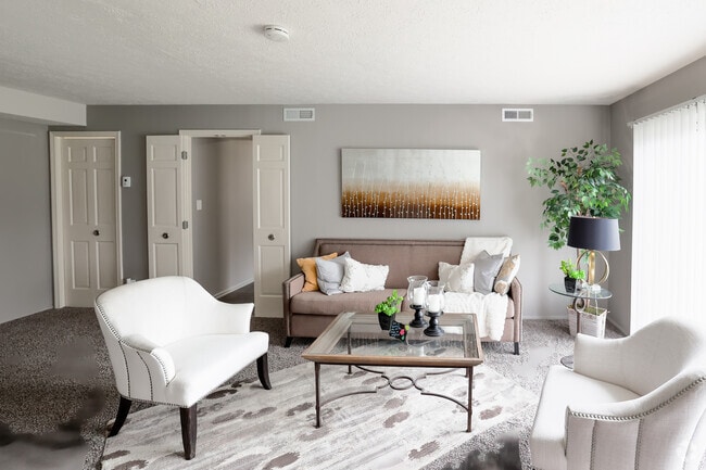 2BR, 2BA - 1075SF - Living Room - Village at Mayfield