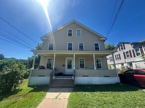 Building Photo - 10 Suffield St