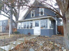 Building Photo - 6124 4th Ave S