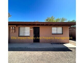 Building Photo - 3042 N Sparkman Blvd
