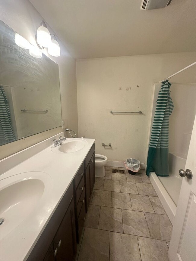 Photo - 4306 Wallace St Apartment