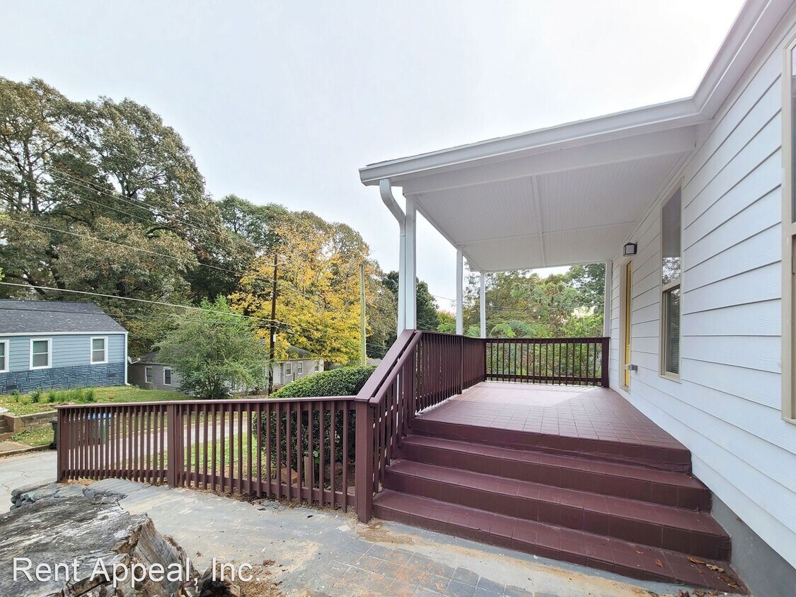 Primary Photo - 2 br, 1 bath House - 3277 Wheeler St