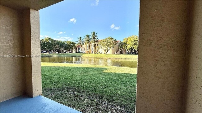 Foto del edificio - 4190 San Marino Blvd