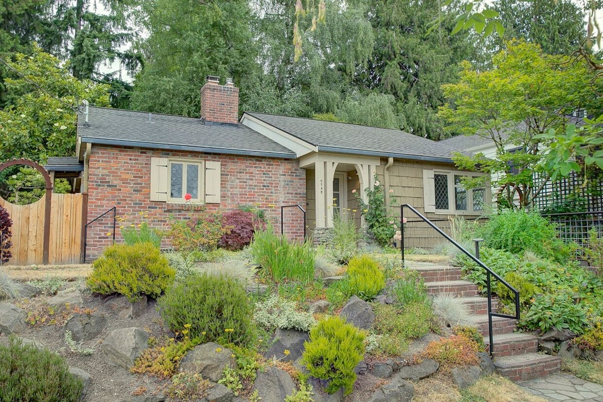 Primary Photo - 3Bd/1Ba Seattle House