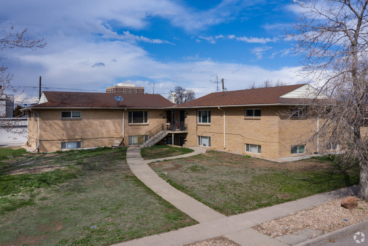 Exterior View - 5055-5085 Martin Luther King Blvd