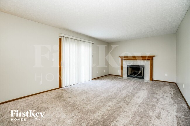 Foto del edificio - 5856 Oldenburgh Way