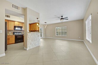 Building Photo - 6160 Rumrill St