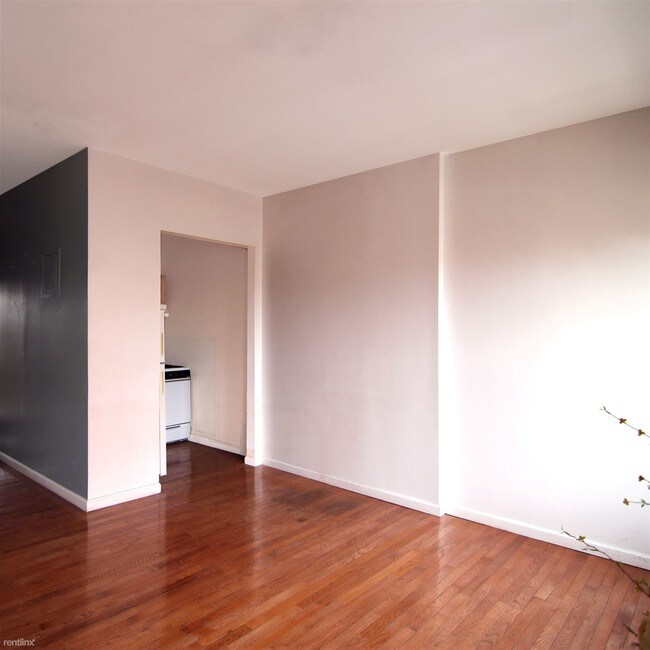 Foto del edificio - 547 Nostrand Ave