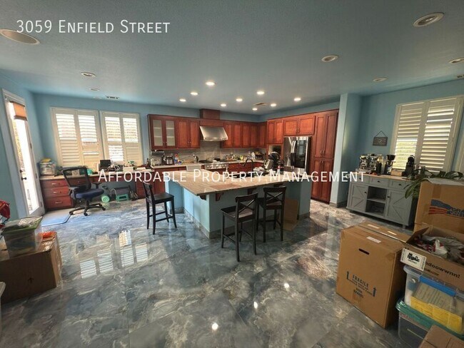 Building Photo - 3059 Enfield St