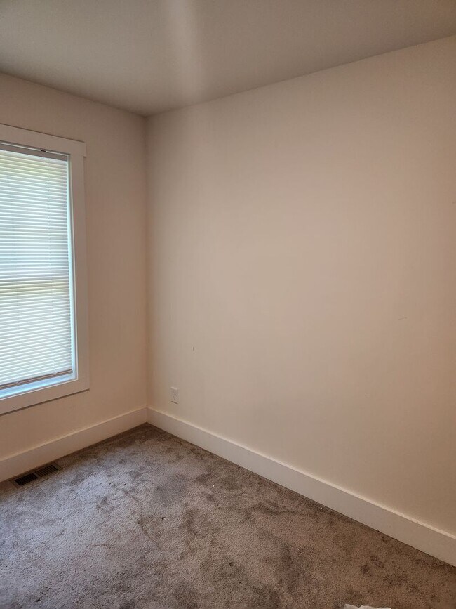 Foto del edificio - 2 Bed 1.5 Bath Townhouse-Blackstone-Fort B...