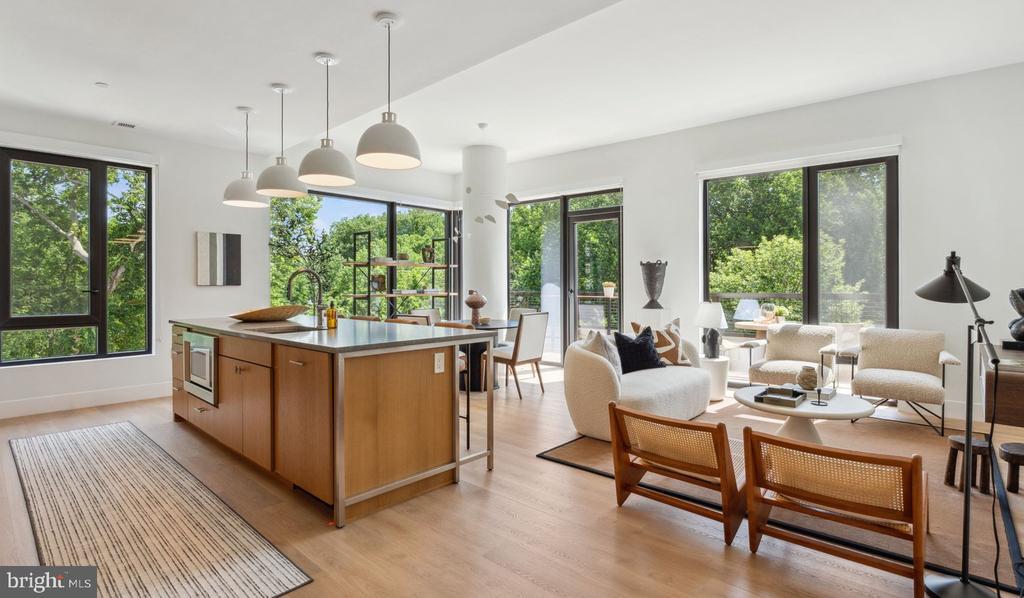 Foto principal - 10511 Strathmore Hall St